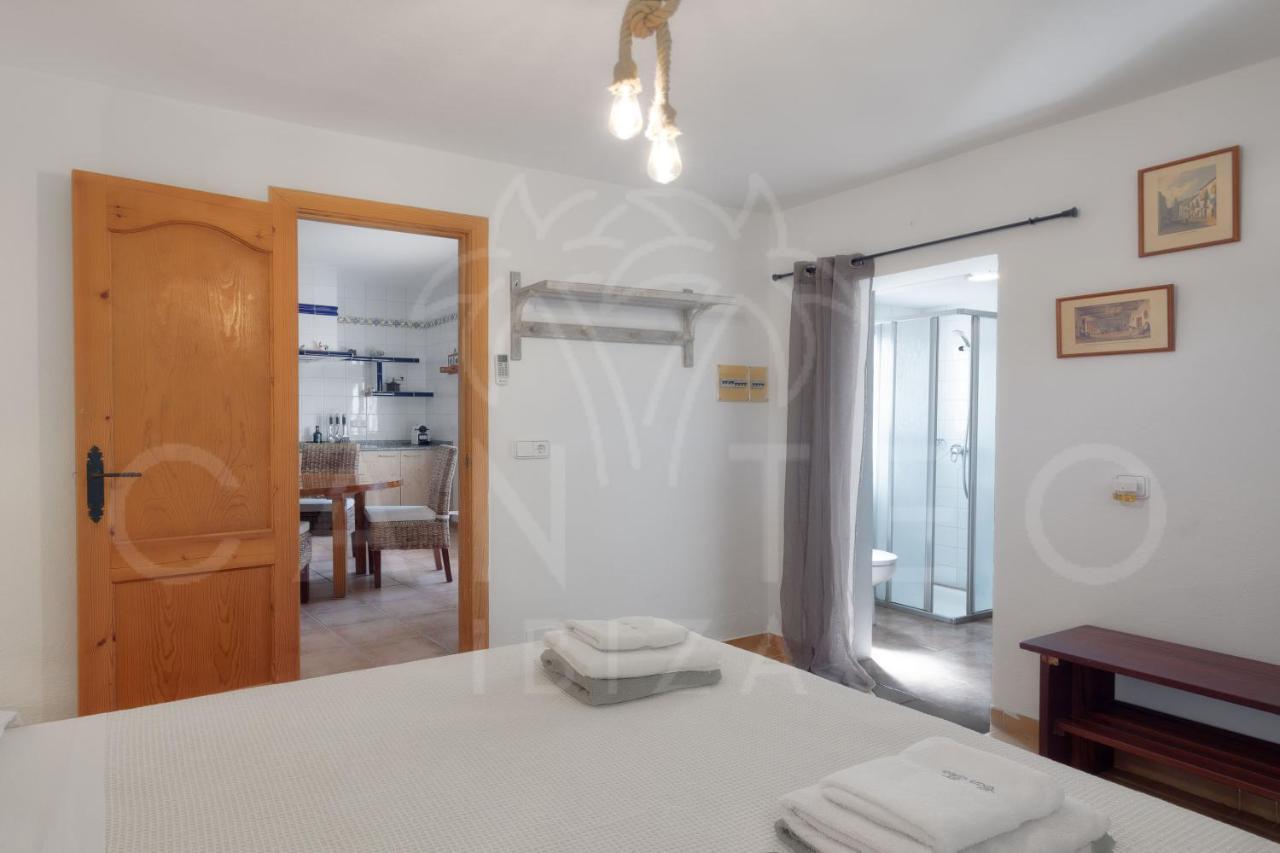Teo - In Ibiza Villa San José